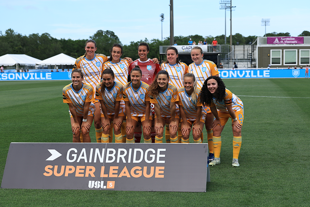 Sporting JAX Women viajará al Reino Unido para preparar su segunda temporada